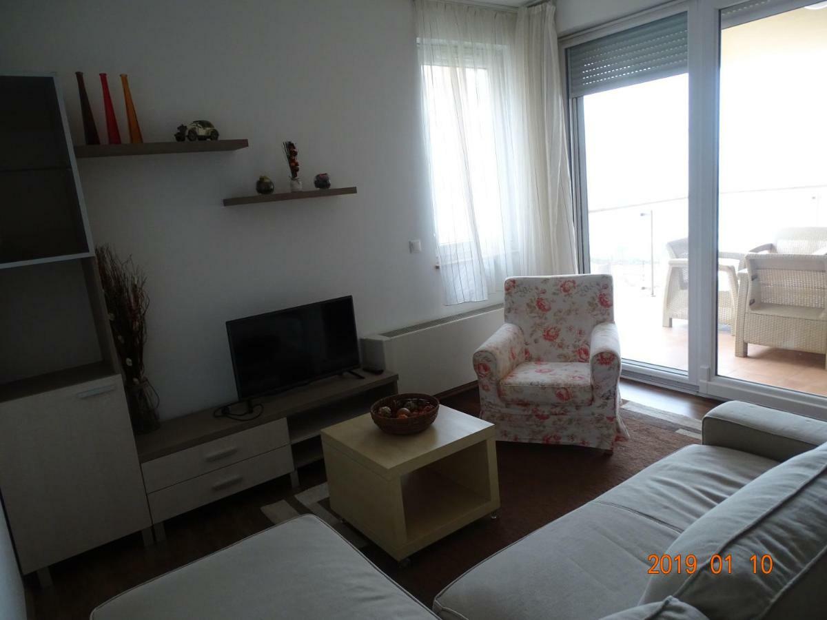 Galeriusbeach Deluxe Apartment Siófok Exterior foto